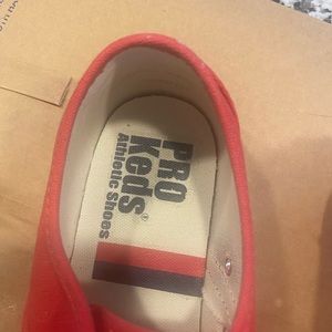 Red canvas KEDS